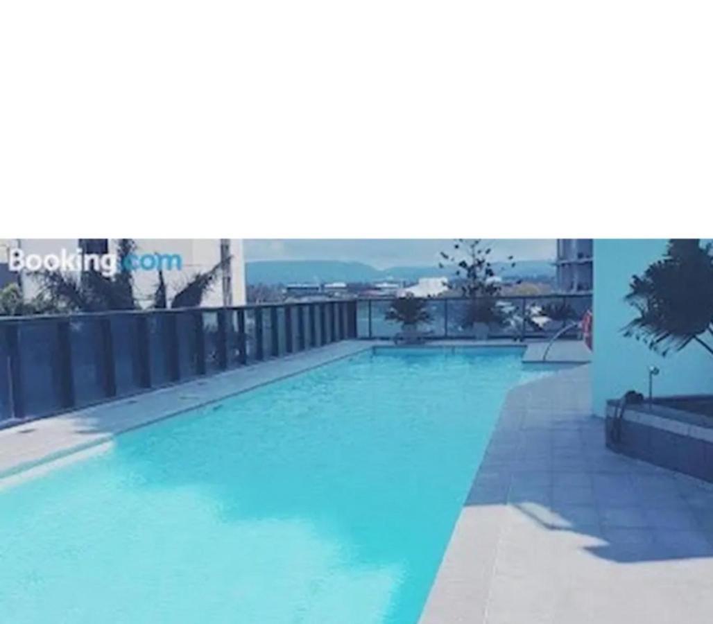 Circle Surfers Paradise Holidays Exterior foto